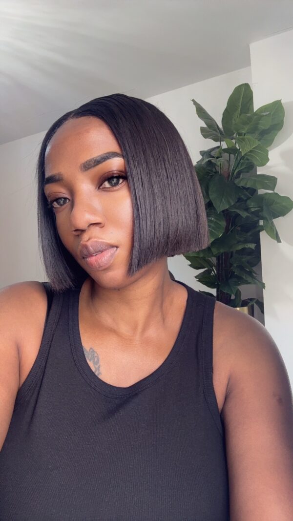 Pre Loved Crop bob - Image 2